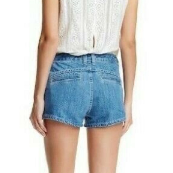 Free People Size 27 Shortswith Lace Pocket Trim - Picture 4 of 5